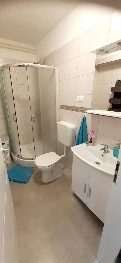 Kavran Lennida Studio Apartman With Free Parking מראה חיצוני תמונה