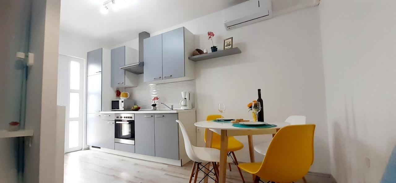 Kavran Lennida Studio Apartman With Free Parking מראה חיצוני תמונה