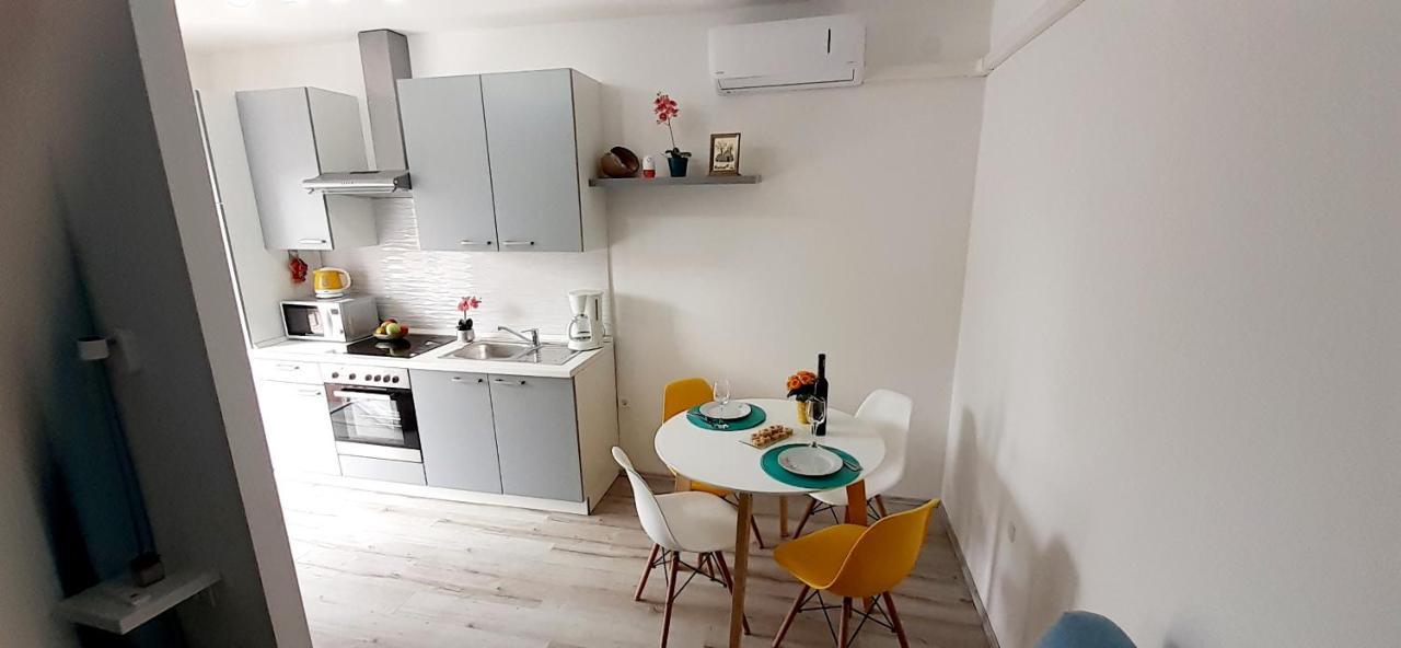 Kavran Lennida Studio Apartman With Free Parking מראה חיצוני תמונה