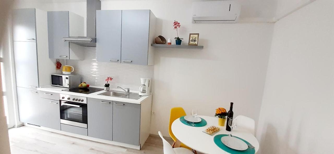 Kavran Lennida Studio Apartman With Free Parking מראה חיצוני תמונה