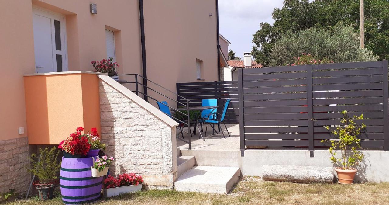 Kavran Lennida Studio Apartman With Free Parking מראה חיצוני תמונה