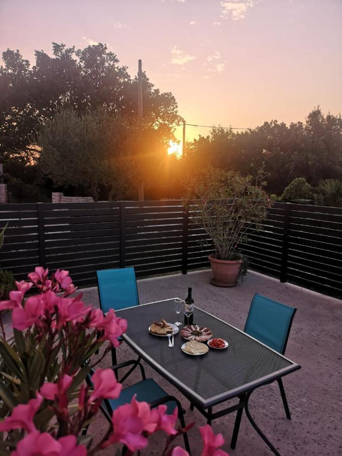 Kavran Lennida Studio Apartman With Free Parking מראה חיצוני תמונה